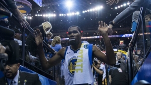 Lou Williams crashes Kevin Durant’s 20,000-point party, leads Clippers to win over Warriors