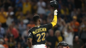 Andrew McCutchen pens farewell note to Pittsburgh, previews time in San Francisco