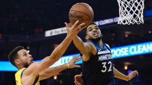 Warriors set season-high with 21 three-pointers, take down Timberwolves