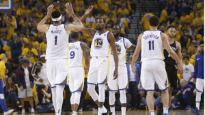 Warriors blow out Spurs in Game 1 of opening round