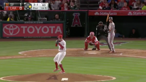 Mac Williamson hits two-run homer in second at-bat