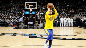 Kerr says Curry feeling no pain, but “not going to play any time soon”