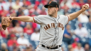 Giants squander early lead, leave Philadelphia without a win