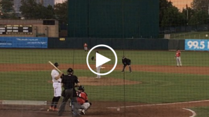 Hunter Pence seems to be experimenting with new batting stance