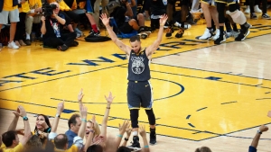 Warriors relive Stephen Curry’s record-setting night