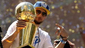 Chris Mullin on Steph’s parade hat: ‘That was awesome’