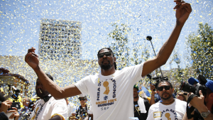 Kevin Durant plans to sign two-year deal with Warriors [report]