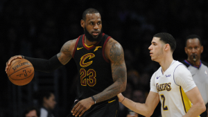 LeBron James signs with Los Angeles Lakers