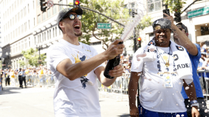 Klay Thompson’s dad says son will re-sign in 2019, retire with Warriors