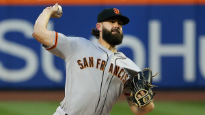 Giants lose to Mets, Syndergaard on windy night