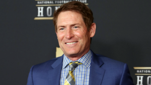Steve Young breaks down what he wants to see from Garoppolo in 2018