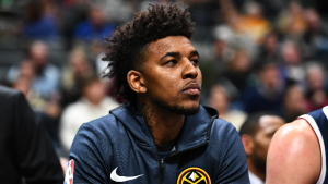 Nick Young accused of hitting fan in genitals, stealing phone [report]