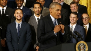 The Currys dined with Obama at Ayesha’s restaurant on Presidents’ Day