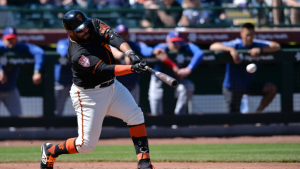 Giants release Rene Rivera, confirm three roster spots