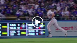 Madison Bumgarner smashes two-run home run against Dodgers