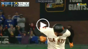 Longora hits bases-loaded double in seventh to give Giants 3-2 lead over Dodgers