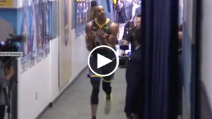 Iguodala yells at his hands in tunnel after game-ending strip