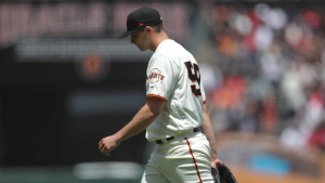Giants torched by Diamondbacks again as Rodriguez returns, Yastrzemski debuts