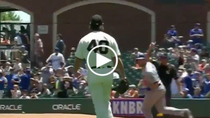 Bumgarner jaws, follows Muncy to first after splash hit