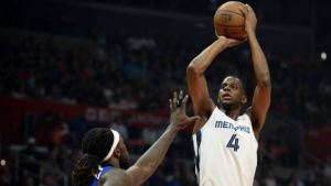 Warriors received forward from Grizzlies in Iguodala trade
