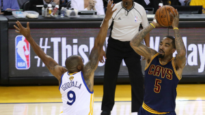 Cavs offered J.R. Smith to Warriors for Andre Iguodala [report]