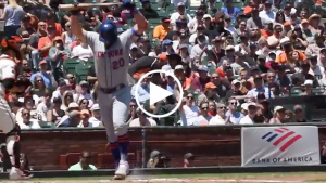 Pete Alonso smashes bat over leg after striking out against Giants