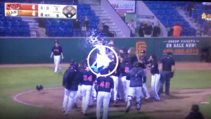 Giants prospect Heliot Ramos hits 404-foot walk-off home run