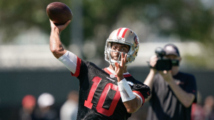 49ers Practice Report: Garoppolo unlucky with first interception of camp, Hurd stands out