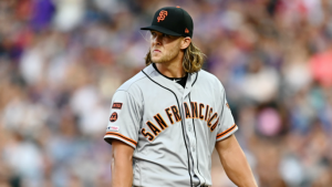 Giants shuffle roster: Duggar, Shaun Anderson to IL as two are called up