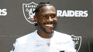 Antonio Brown has gone ‘radio silent’ on Raiders [report]