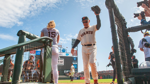Bruce Bochy’s final goodbye filled with moments: Bumgarner, Mays, everyone