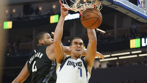 Three takeaways from Warriors’ rough blowout and ninth straight loss