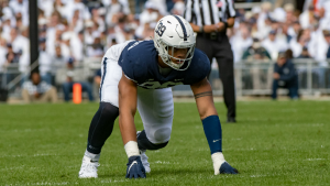 49ers have interviewed projected first-round edge rusher, tackle and multiple safeties [report]