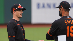 Giants announce 30-man roster with a few surprises
