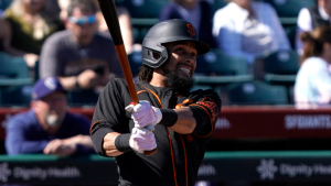 Giants trade Billy Hamilton to Mets for pitching prospect