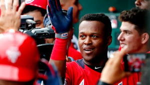 Giants trade for outfield prospect from White Sox