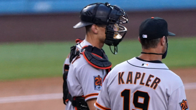 Amid Gausman rumors, Giants trade reserve catcher to Yankees [report]
