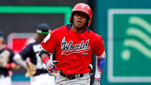 Giants call up toolsy outfield prospect right before Mariners series