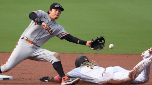 Giants get swept away in doubleheader as Padres look awfully imposing