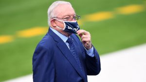 Jerry Jones tells radio hosts to ‘shut up’ amid leadership question