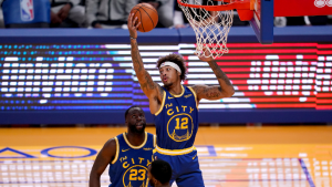 Kerr discusses prospect of pulling Kelly Oubre out of starting lineup amid slump