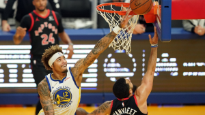 Warriors somehow survive bizarre Steph Curry game with fourth-quarter escape