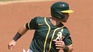 What does Tommy La Stella’s backloaded contract mean for Giants?