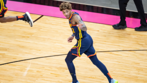 Kelly Oubre responds to Andrew Bogut’s claim he was chewed out by teammates for bench role comments