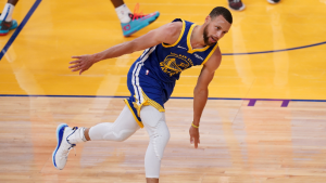Stephen Curry named to All-NBA first team (again)