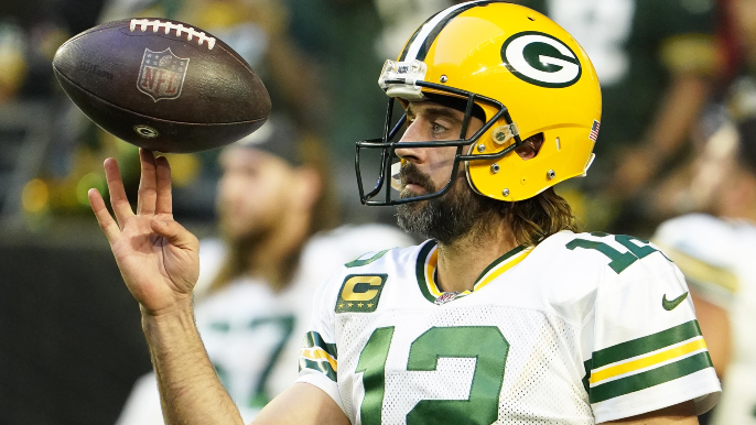 Aaron Rodgers reportedly lied about vaccination status, will miss Chiefs game after testing positive for COVID-19