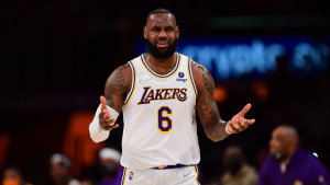 LeBron on roster challenges: Everybody has guys out ‘besides Golden State and Phoenix’