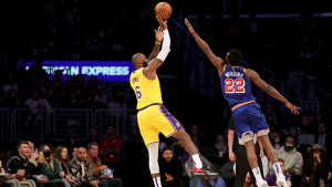 Kerr: Warriors won’t send ‘high-minutes guys’ to Denver for Monday’s game
