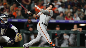 Giants, Mike Yastrzemski avoid arbitration [report]