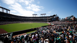 Giants call up reliever Yunior Marte